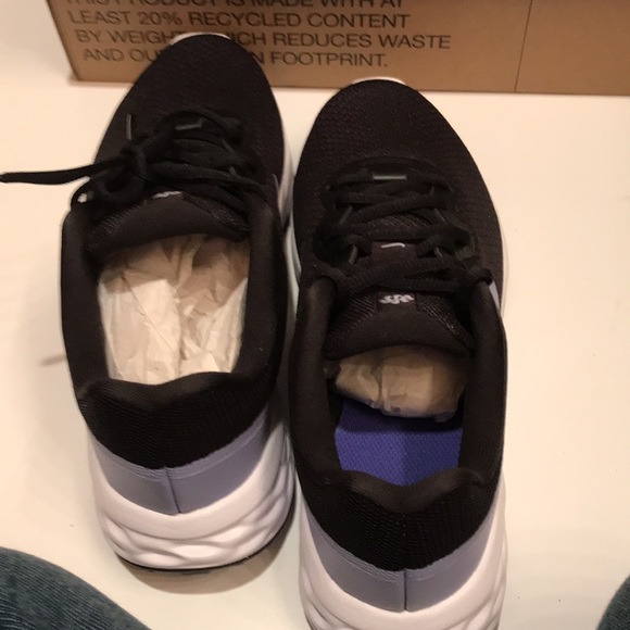NWT NIKE REVOLUTION 6 NN size 6.5 black lapis Sneakers tennis shoes athletic - Picture 8 of 9